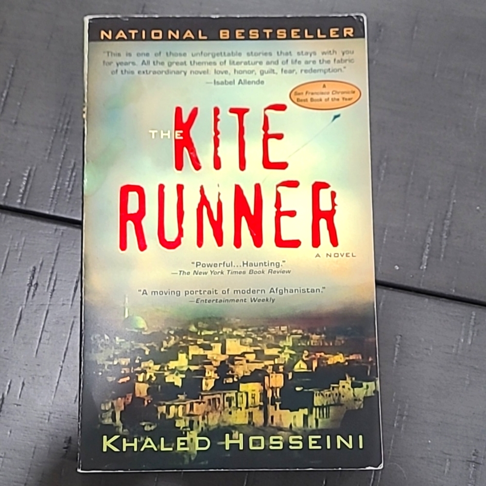 VTG Kite Runner by Khaled Hosseini Book